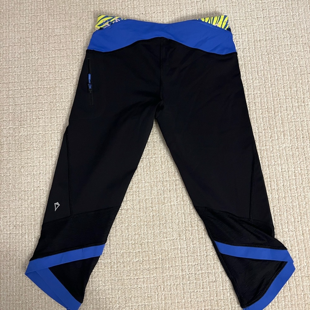 GUC Girls Size 10 ivivva spandex